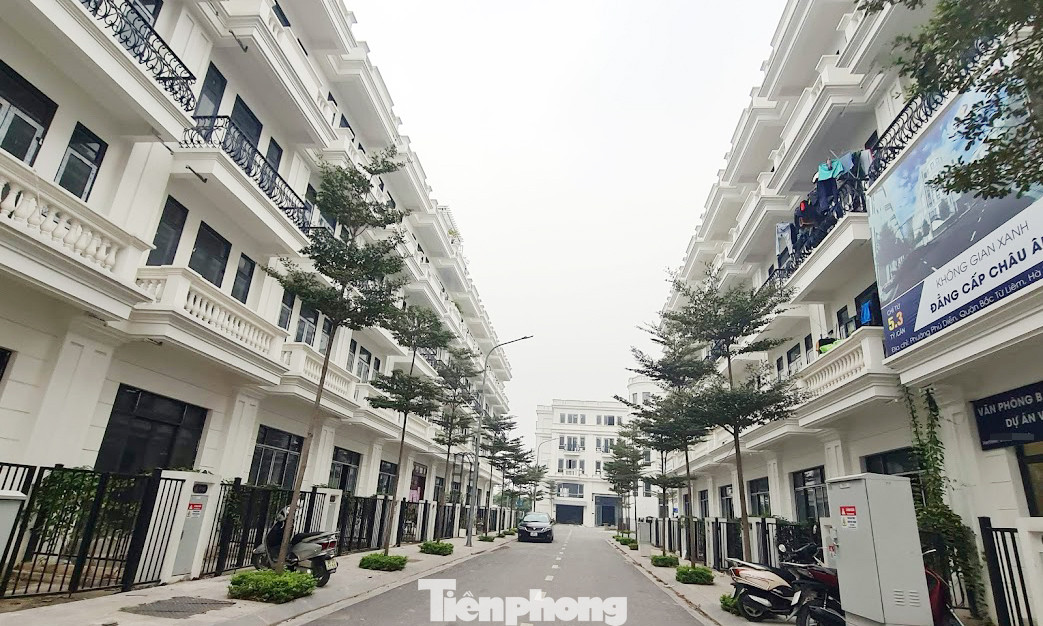 Lại rộ khu biệt thự, liền kề tại Hà Nội 'bóp méo' quy hoạch ảnh 1