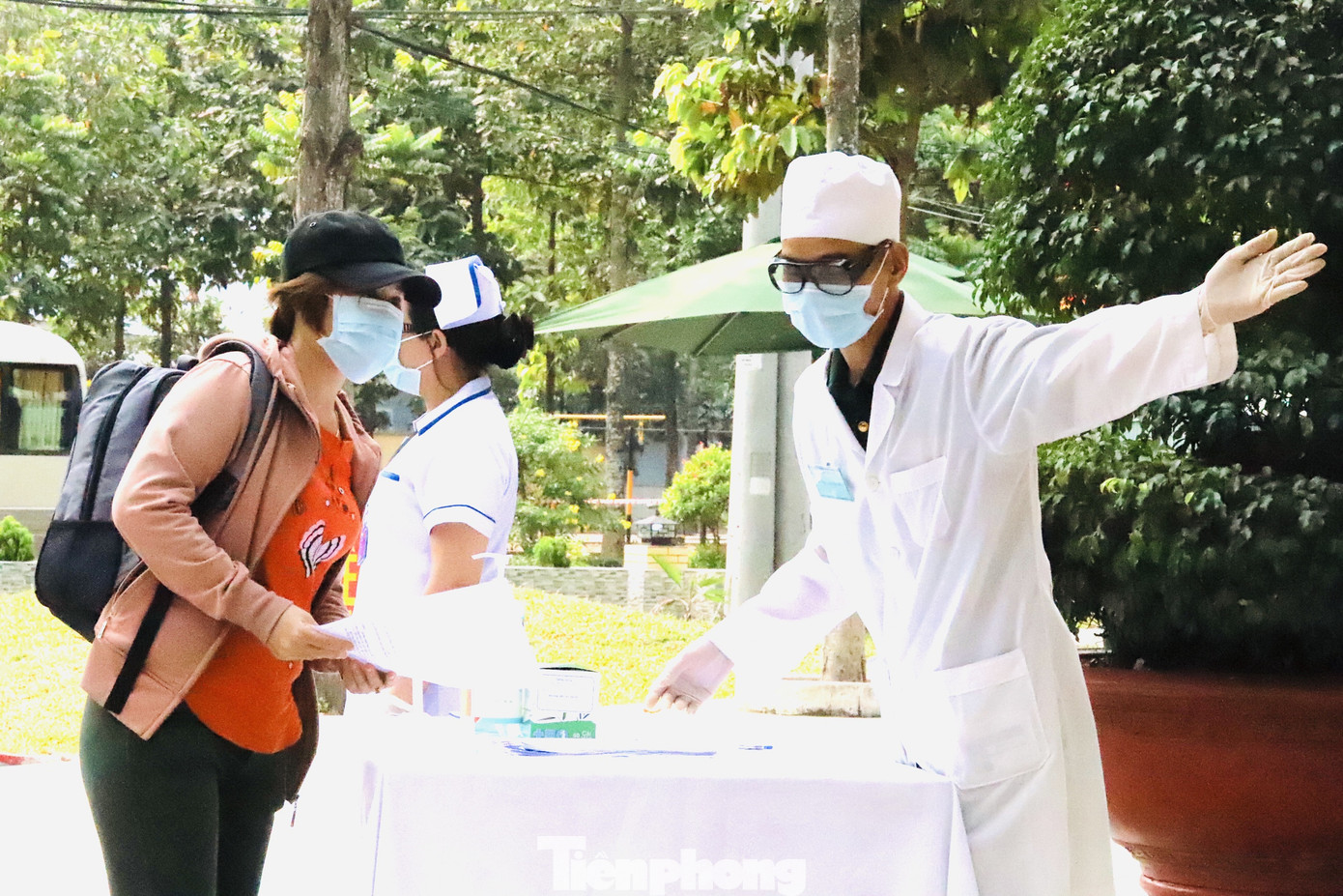 Trốn cách ly, không đeo khẩu trang nơi công cộng bị xử phạt thế nào? ảnh 3