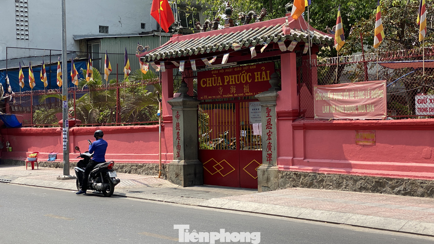 Sài Gòn trước và trong mùa dịch bệnh COVID-19 ảnh 14