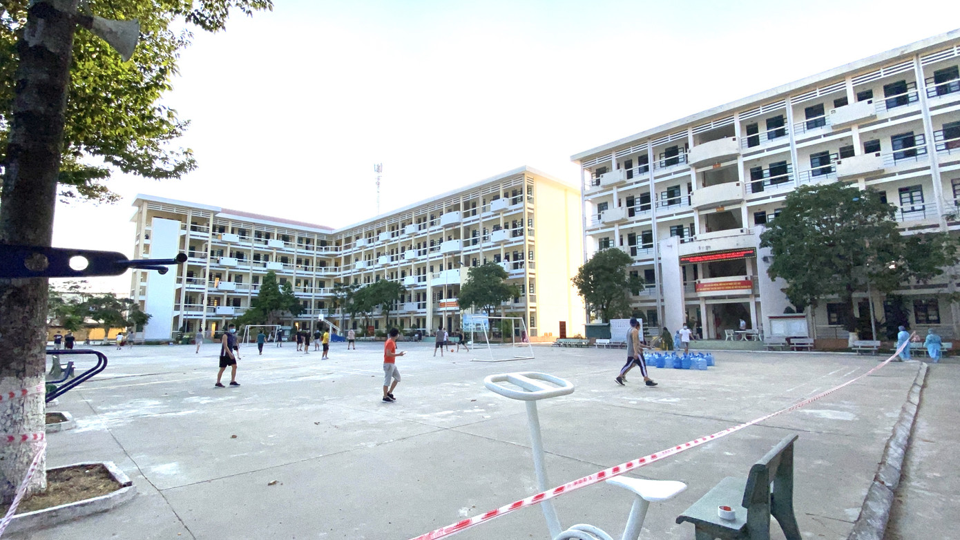 TPHCM cảnh báo nguy cơ lây lan virus SARS-CoV-2 trong cộng đồng rất cao ảnh 4