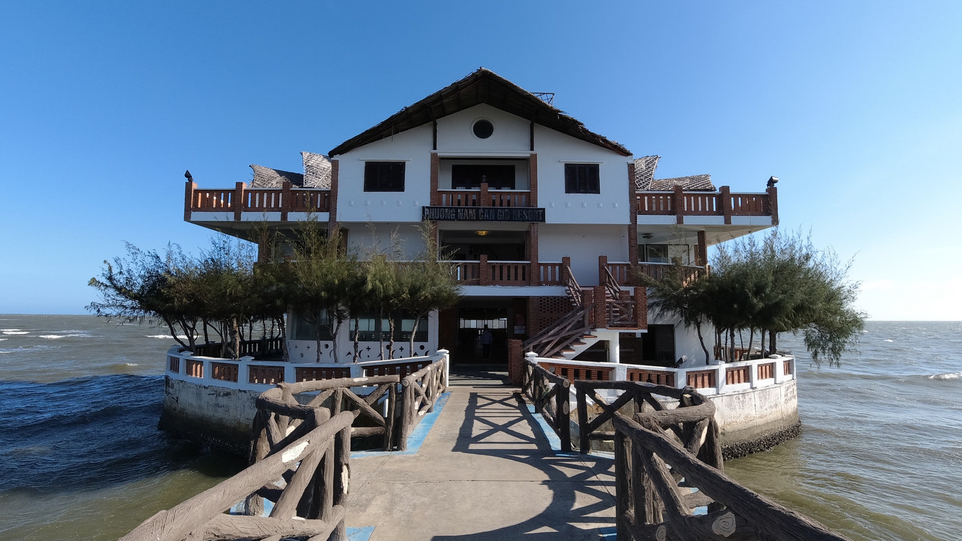 TPHCM tạm ngưng sử dụng khách sạn, resort làm khu cách ly vì hết phòng ảnh 4 TPHCM tạm ngưng sử dụng khách sạn, resort làm khu cách ly vì hết phòng ảnh 4