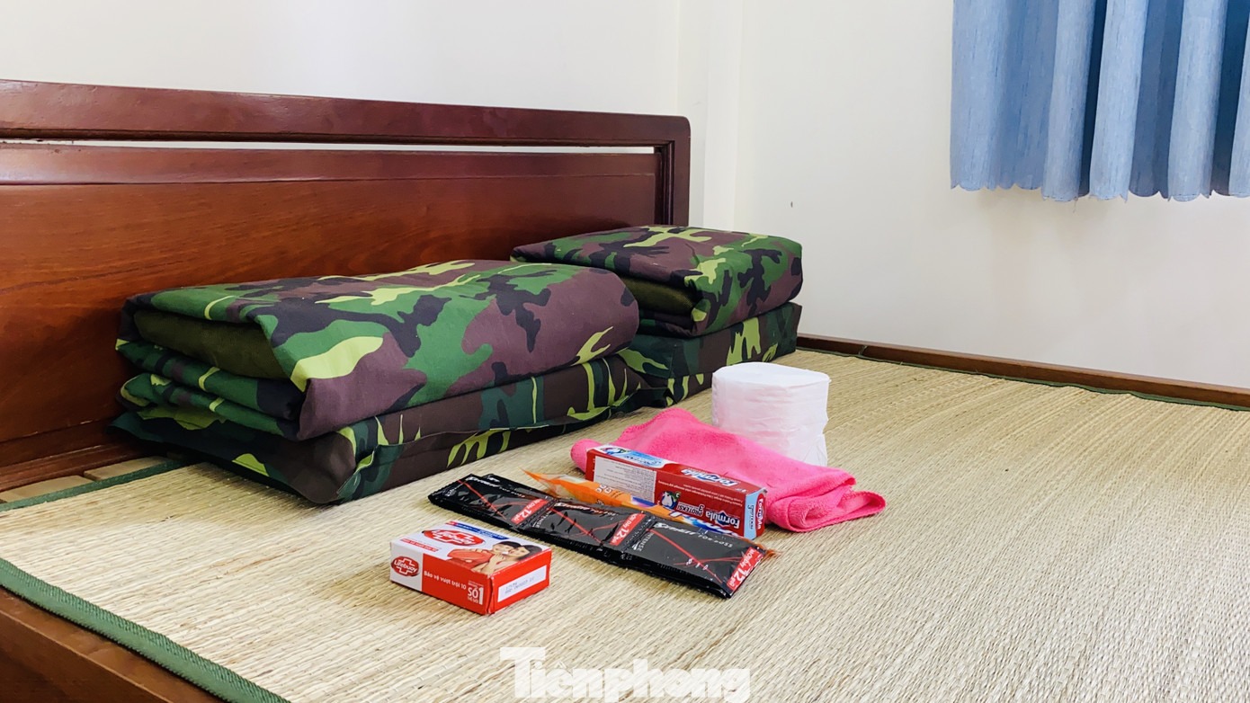 Bên trong khu cách ly dịch bệnh Covid-19 gần sân bay Tân Sơn Nhất ảnh 4