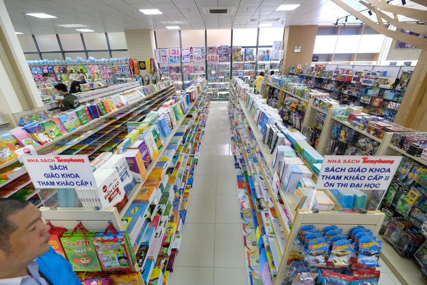 Vườn Tri thức Việt - Không gian văn hoá sáng tạo hút giới trẻ ảnh 7