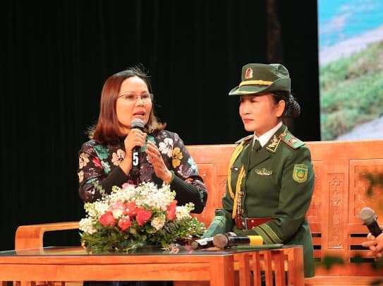 NSND Vi Hoa lên đỉnh Pha Luông làm phim giã từ đời lính ảnh 1