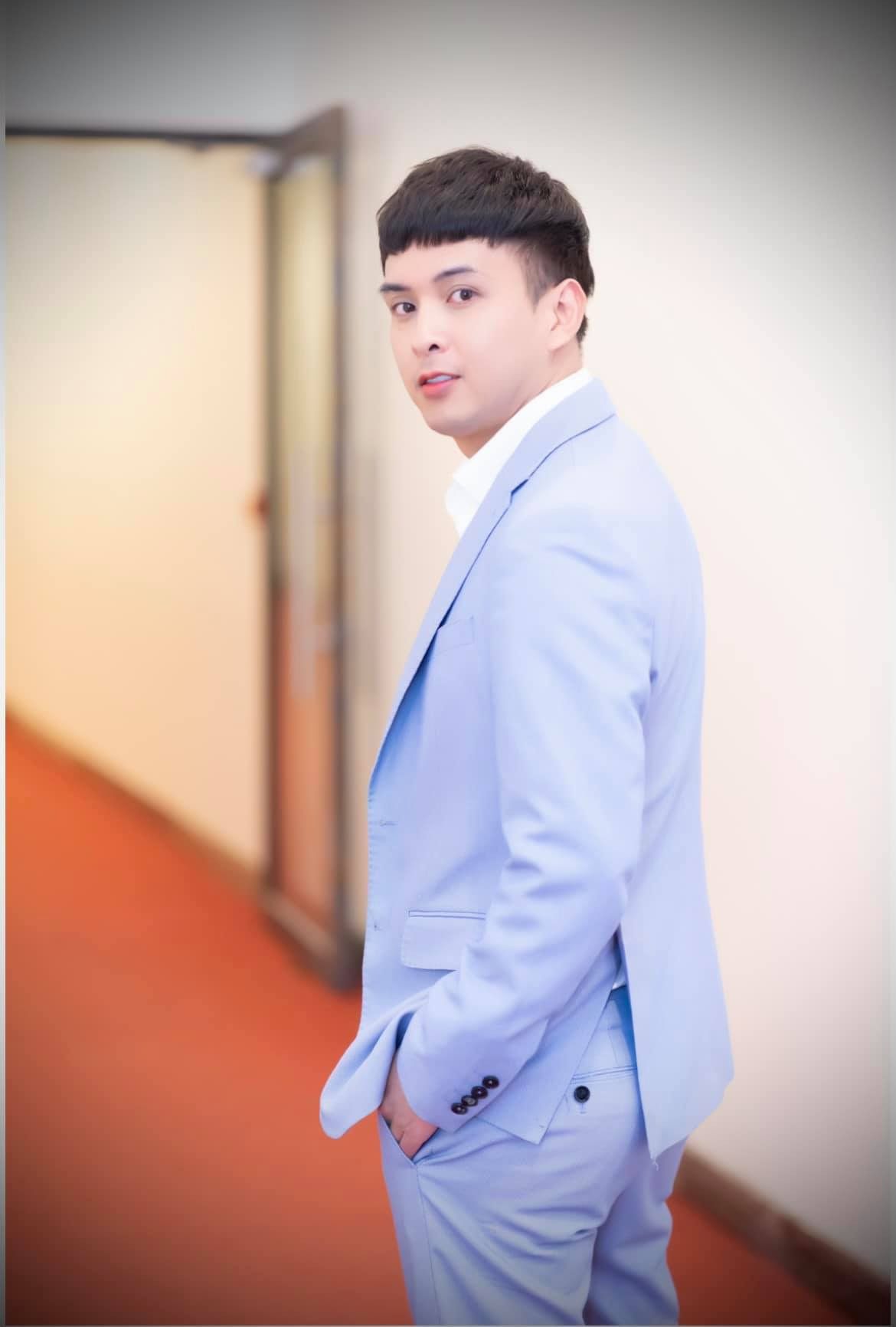 Hồ Quang Hiếu - “danh hài mới nổi” trên TikTok, kèm loạt pha bắt trend “hạn hán lời“ ảnh 2