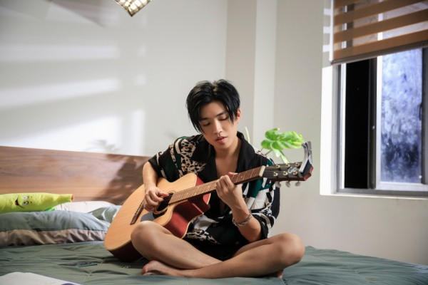 “Em là chàng trai của anh”: Ông Cao Thắng bất ngờ làm cameo trong web-drama của “gà cưng“ ảnh 4