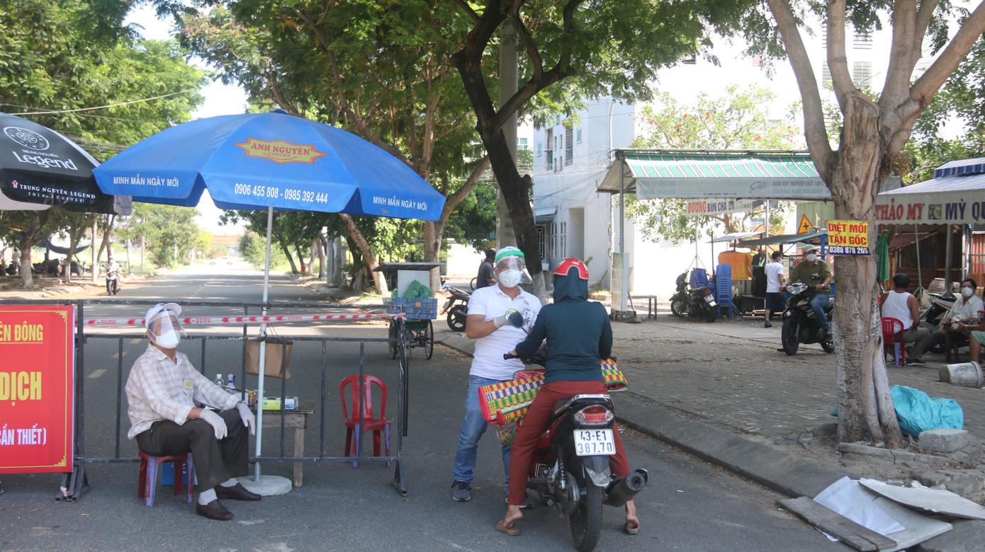 Cư dân mắc COVID-19, 'phố chung cư' Đà Nẵng báo động ảnh 4
