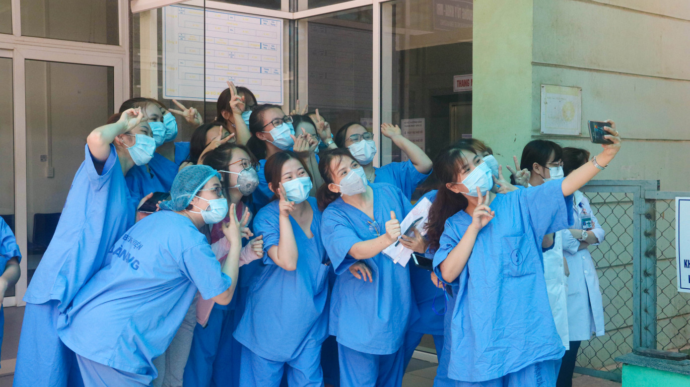 Đà Nẵng vui mừng sau khi 'chiến thắng' hết 6 ca bệnh COVID-19 ảnh 10