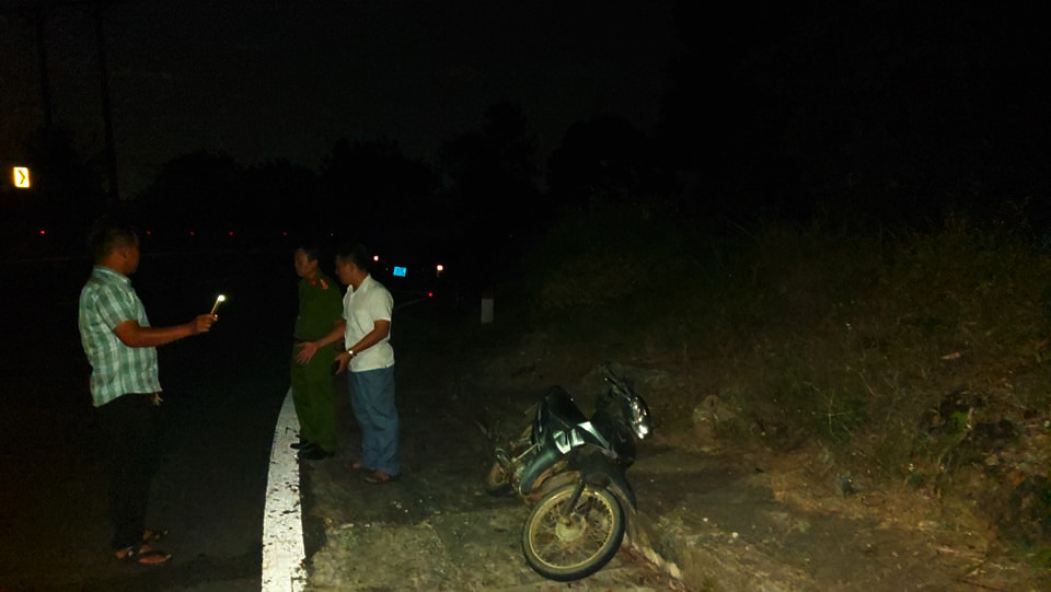 Xem lực lượng chức năng trắng đêm tổ chức vây bắt kẻ ‘vượt ngục’ lẩn trốn ở rừng Hải Vân ảnh 5