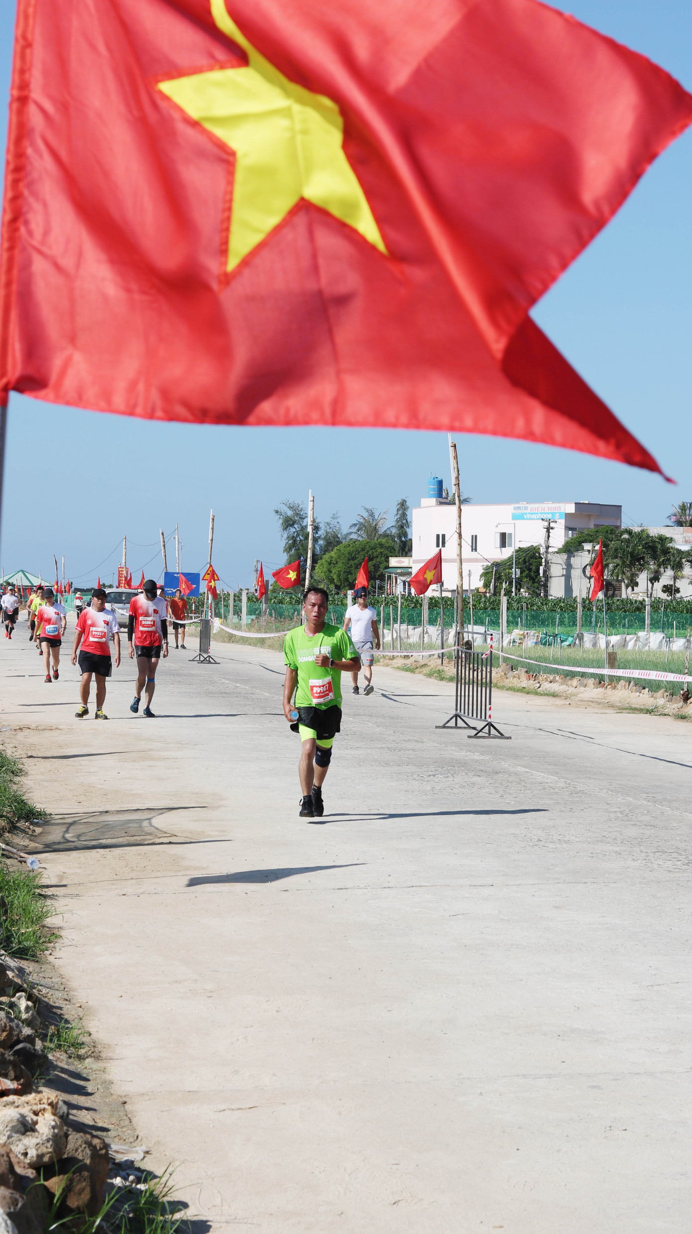 Tiền Phong Marathon 2020: Chạy dưới bóng cờ Tổ quốc ảnh 4