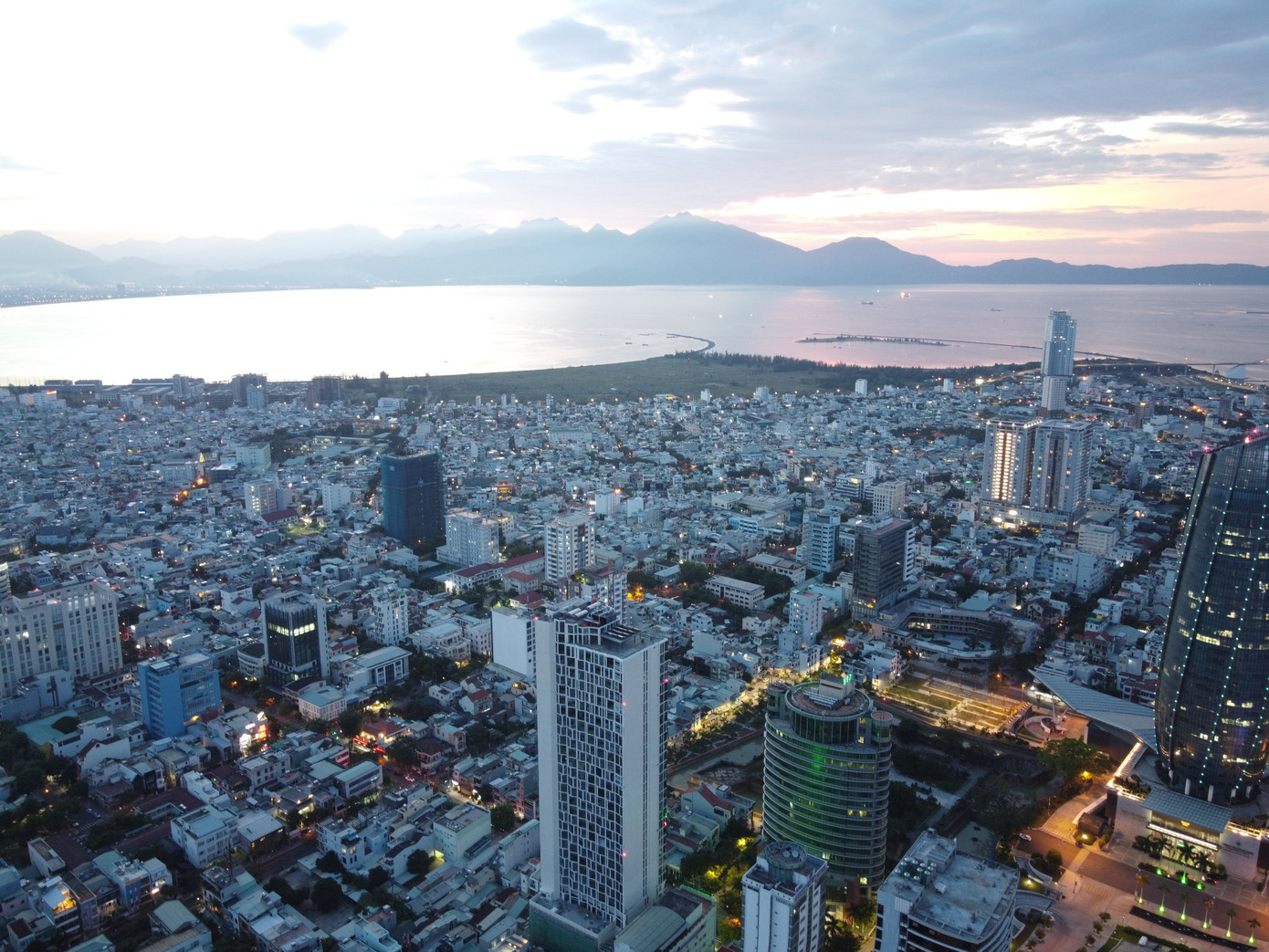 Đà Nẵng cần có cơ chế bảo vệ cán bộ để khắc phục sai phạm đất đai ảnh 1