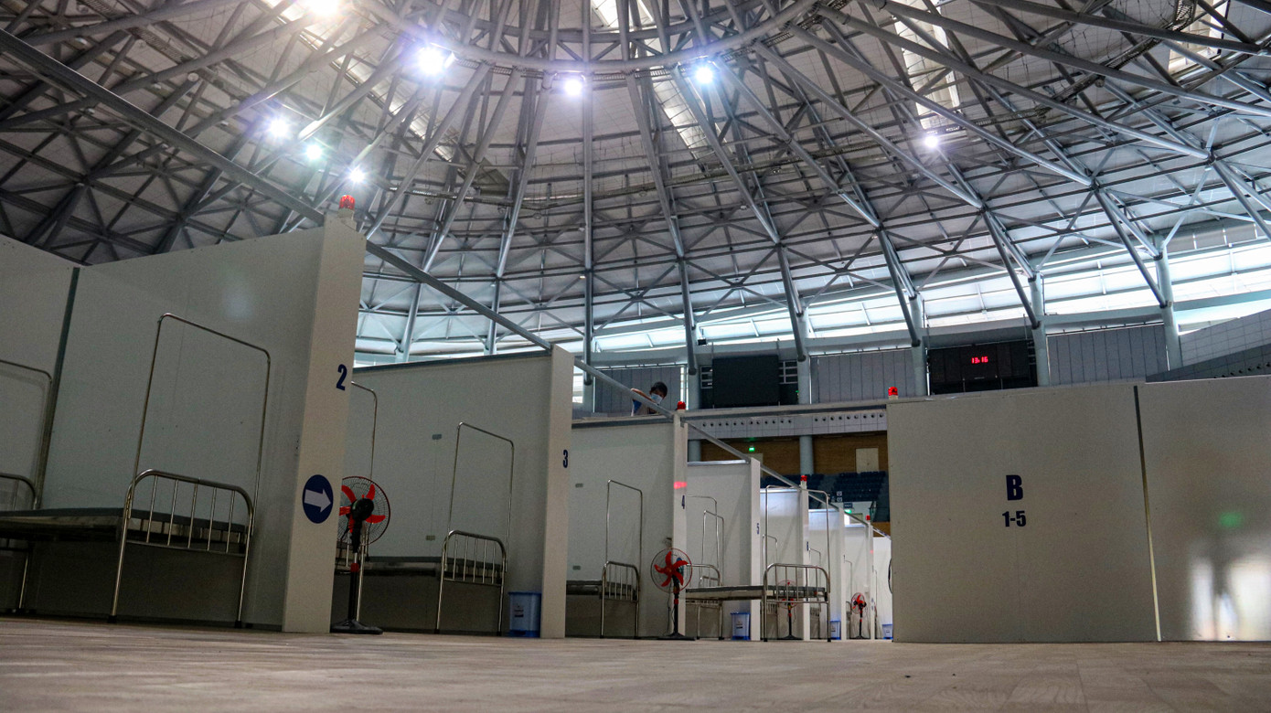 Bệnh viện dã chiến 700 giường hoàn thành sau 4 ngày 'thần tốc' thi công ảnh 2