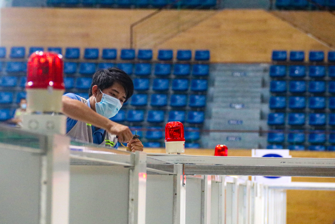 Bệnh viện dã chiến 700 giường hoàn thành sau 4 ngày 'thần tốc' thi công ảnh 10