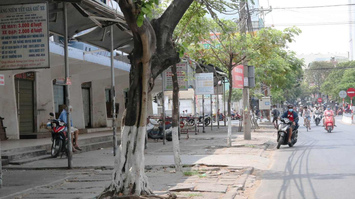 Đường phố Đà Nẵng ngày cuối tuần ra sao trong đợt giãn cách xã hội? ảnh 12