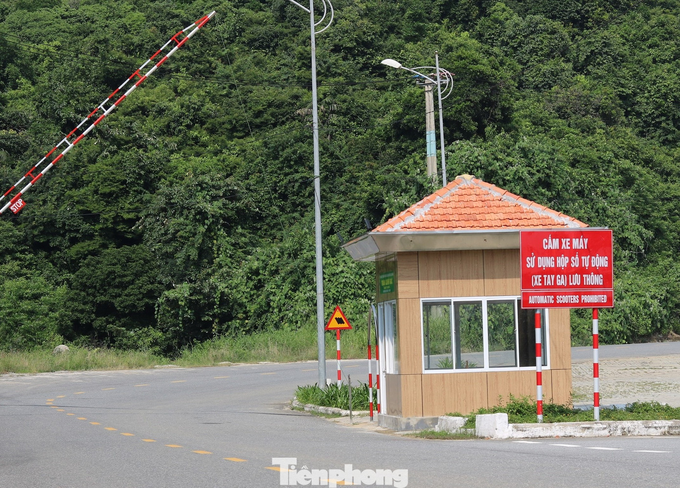 Vì sao muốn lên bán đảo Sơn Trà người dân phải đeo thẻ? ảnh 3