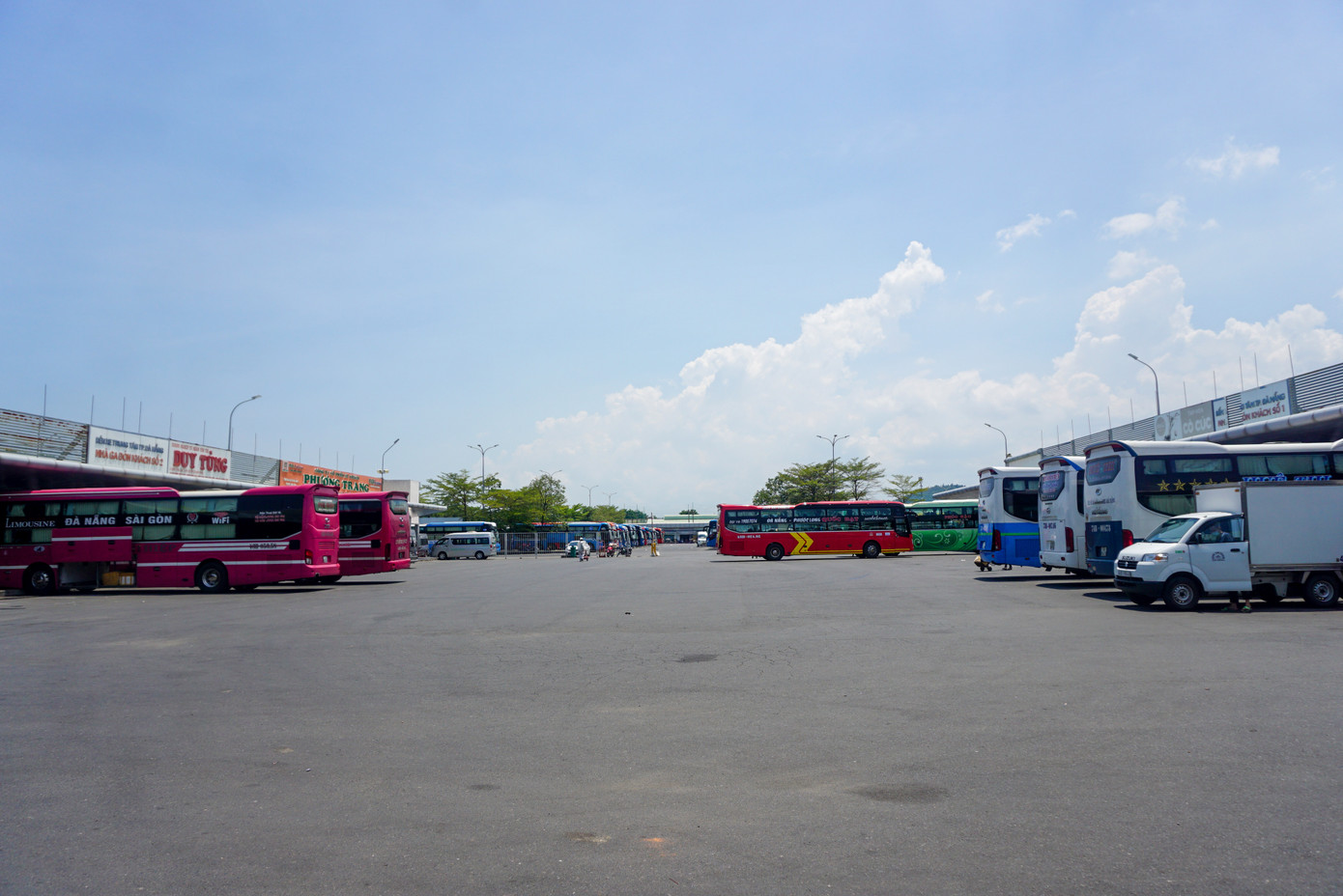 Sân bay, bến xe Đà Nẵng đã dần nhộn nhịp trở lại ảnh 4