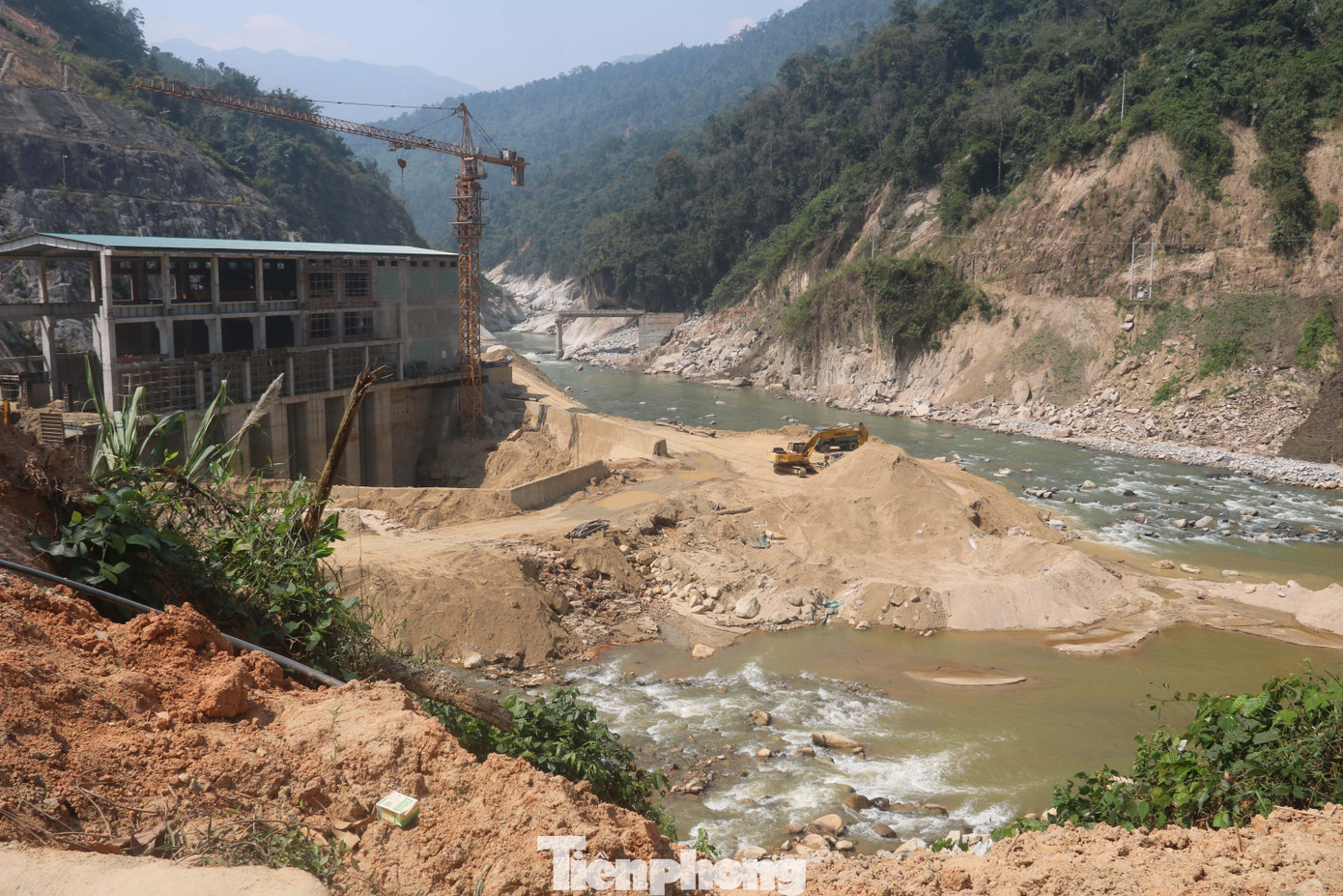 4 người còn mất tích, vùng núi lở Phước Sơn vẫn chồng chất khó khăn ảnh 3