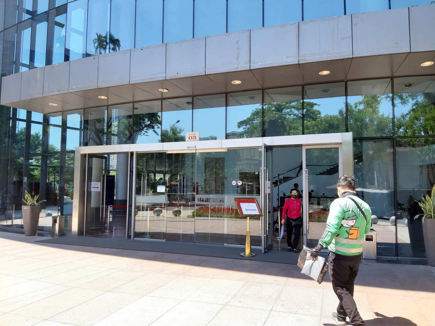 Trung tâm hành chính Đà Nẵng hoạt động như thế nào khi giãn cách xã hội? ảnh 5