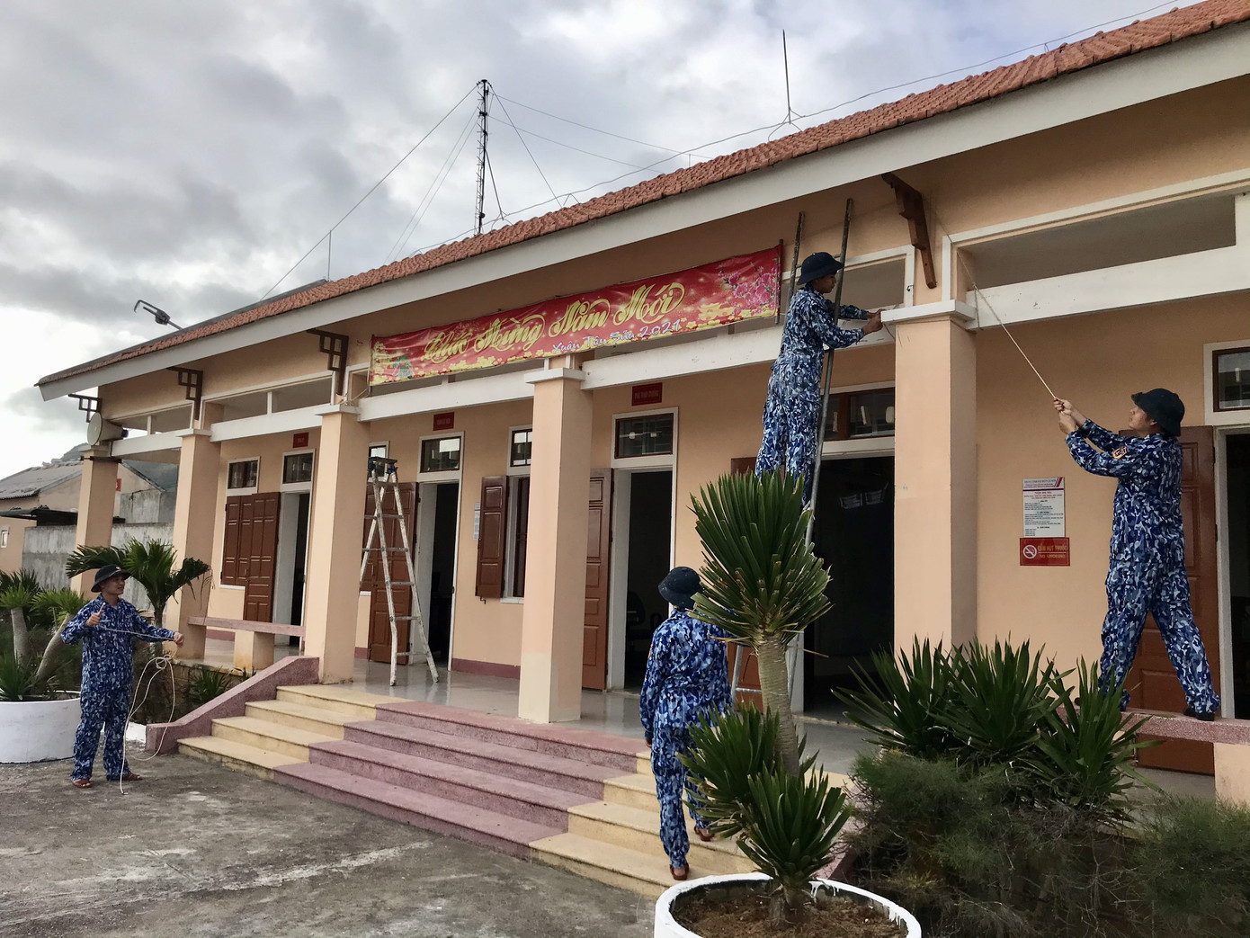 Tết đến sớm với chiến sĩ cảnh sát biển ở đảo Lý Sơn ảnh 2