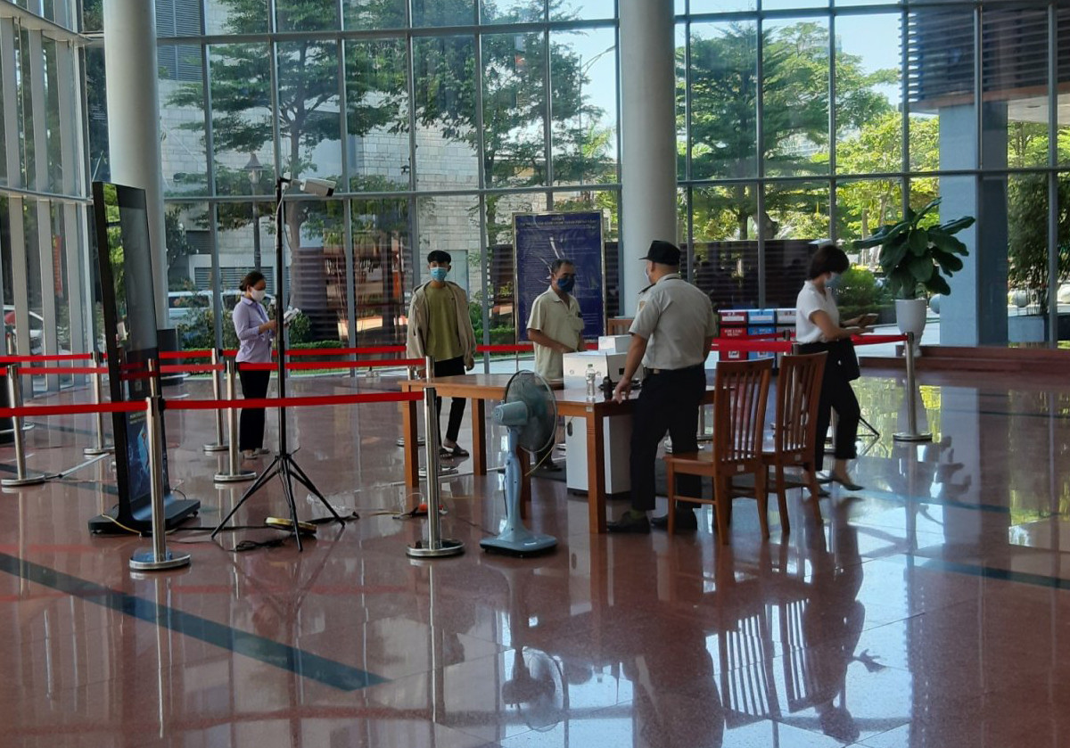 Trung tâm hành chính Đà Nẵng hoạt động như thế nào khi giãn cách xã hội? ảnh 8