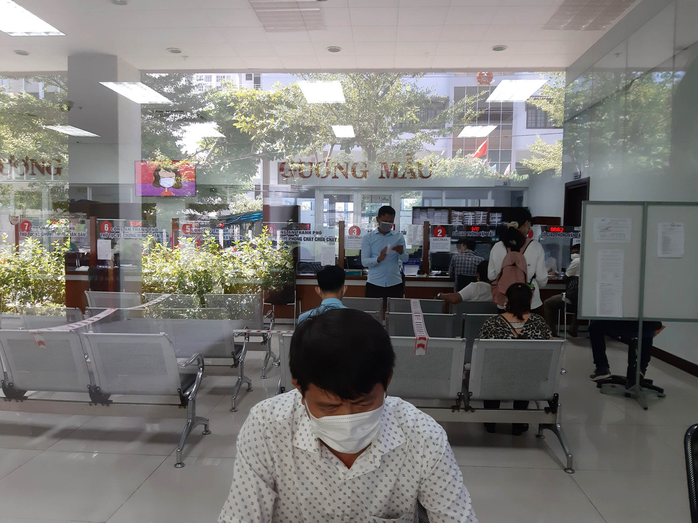 Trung tâm hành chính Đà Nẵng hoạt động như thế nào khi giãn cách xã hội? ảnh 10