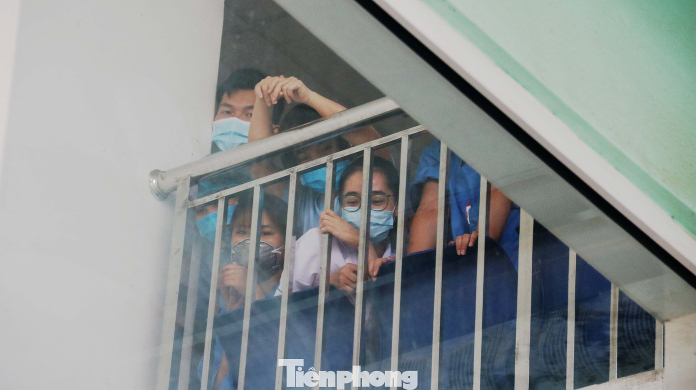 Xem tận mắt quy trình xuất viện đối với 3 ca mắc COVID-19 ở Đà Nẵng ảnh 15