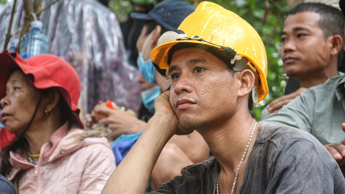 Ám ảnh những ánh mắt chờ mong trong tuyệt vọng ở Trà Leng ảnh 10