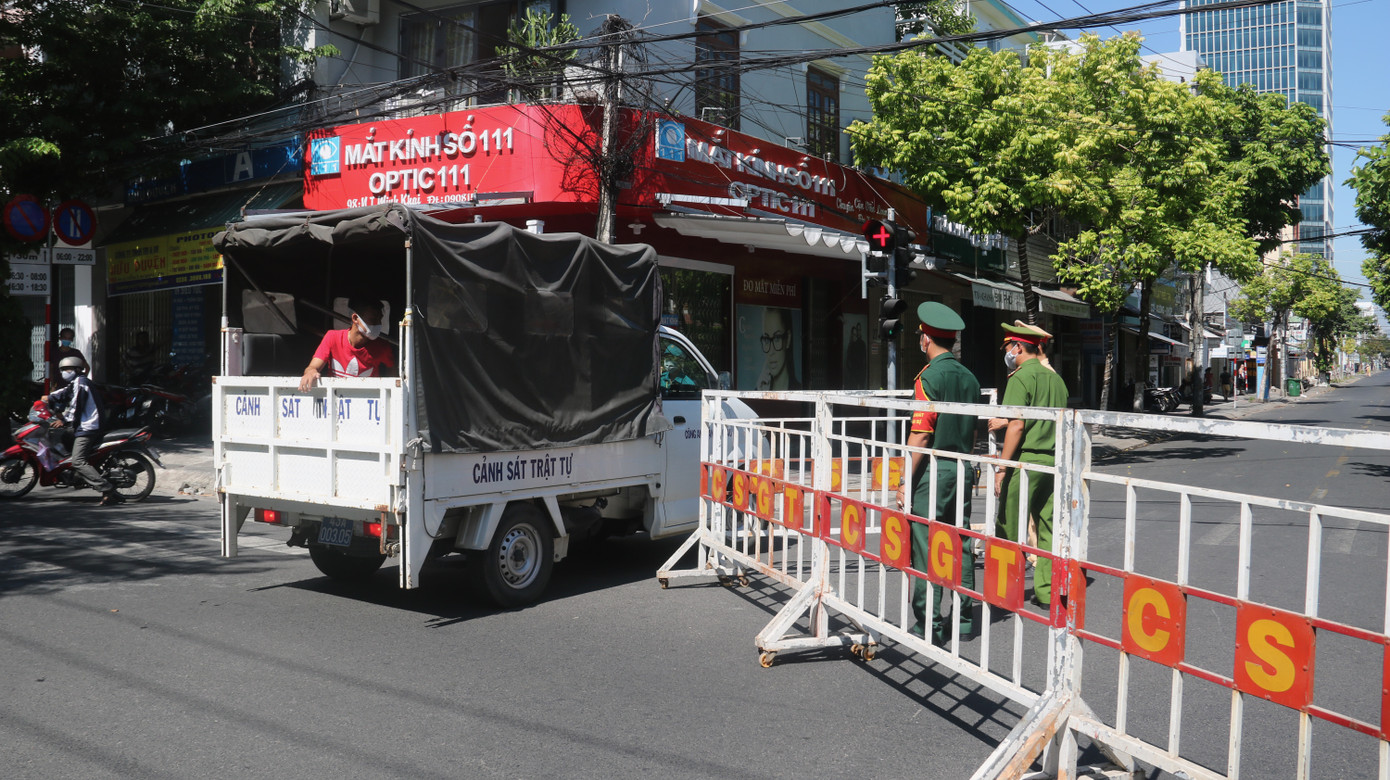 Cuộc sống bên trong khu vực bị phong tỏa ở Đà Nẵng ảnh 13