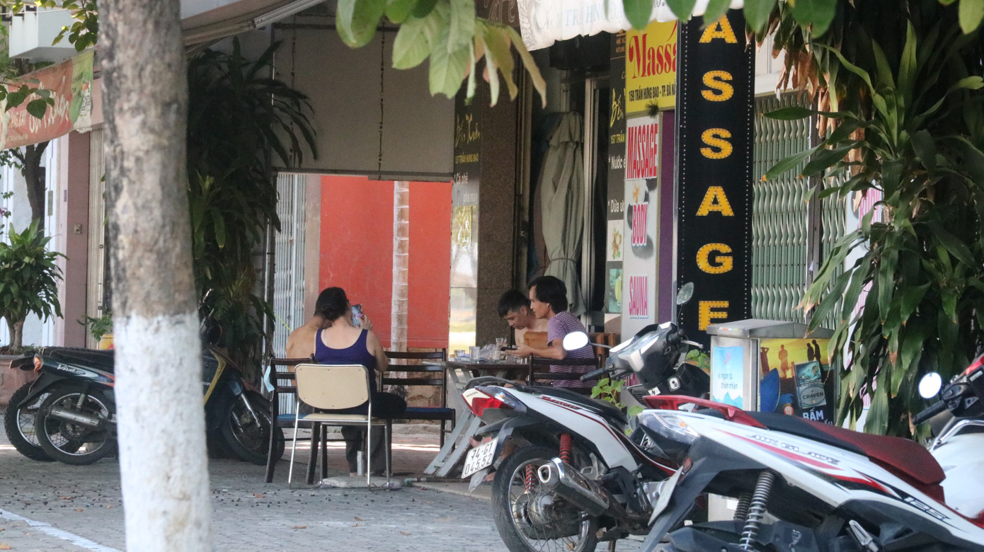 Cuộc sống bên trong khu vực bị phong tỏa ở Đà Nẵng ảnh 23