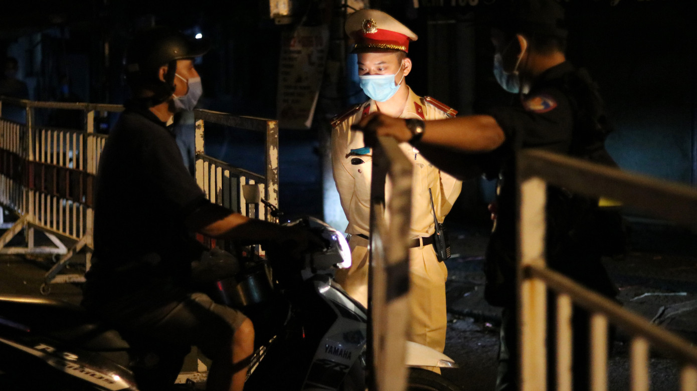 Đà Nẵng phong toả ba ổ dịch lớn ngăn COVID-19 lây lan ảnh 4