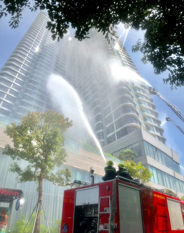 Trực thăng và 1.000 người tham gia diễn tập chữa cháy, cứu nạn, cứu hộ quy mô ảnh 1