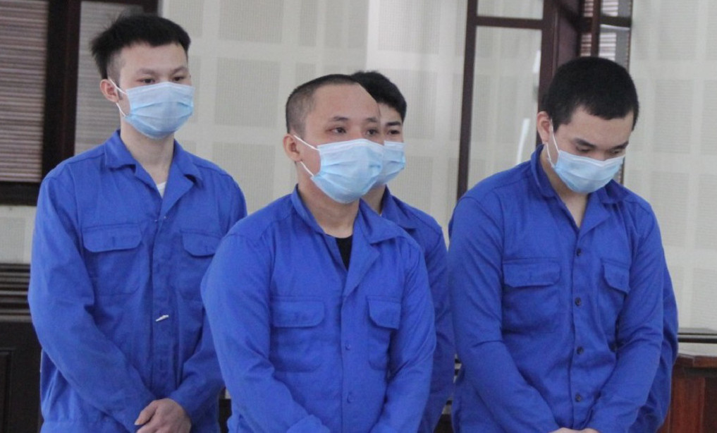 'Tú bà' tổ chức môi giới mại dâm qua Facebook hơn 150 lần trong 13 ngày ảnh 2