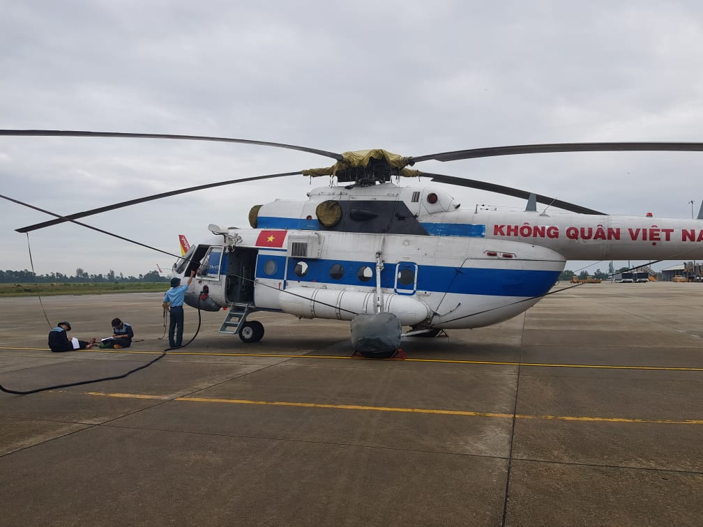 Sạt lở thủy điện Rào Trăng 3: Cứu được 19 công nhân và đưa thi thể đầu tiên ra ngoài ảnh 7