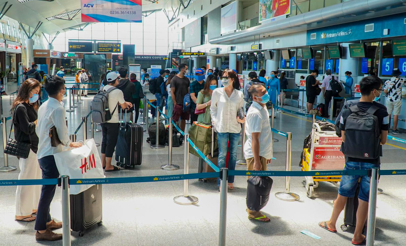 Sân bay, bến xe Đà Nẵng đã dần nhộn nhịp trở lại ảnh 2