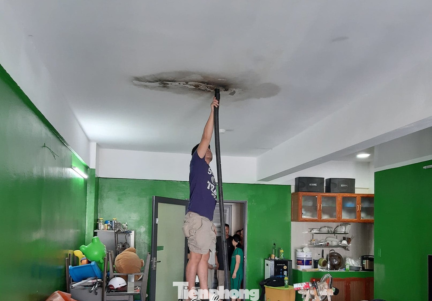 Sống trong sợ hãi ở căn hộ bị thấm nước, chập điện của dự án 1.000 tỷ ảnh 2