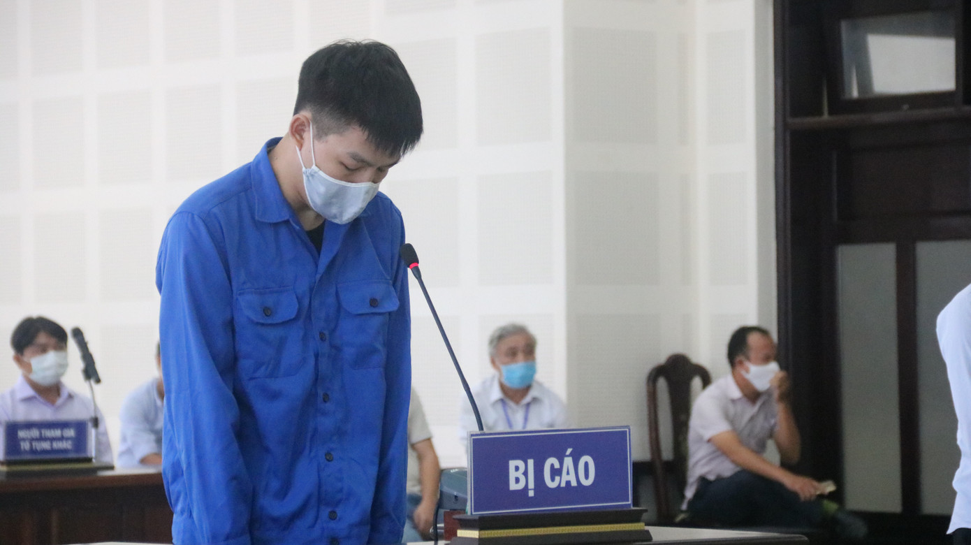 Người Trung Quốc nhập cảnh trái phép vào Đà Nẵng để bán hàng bị tuyên 8 năm tù ảnh 1