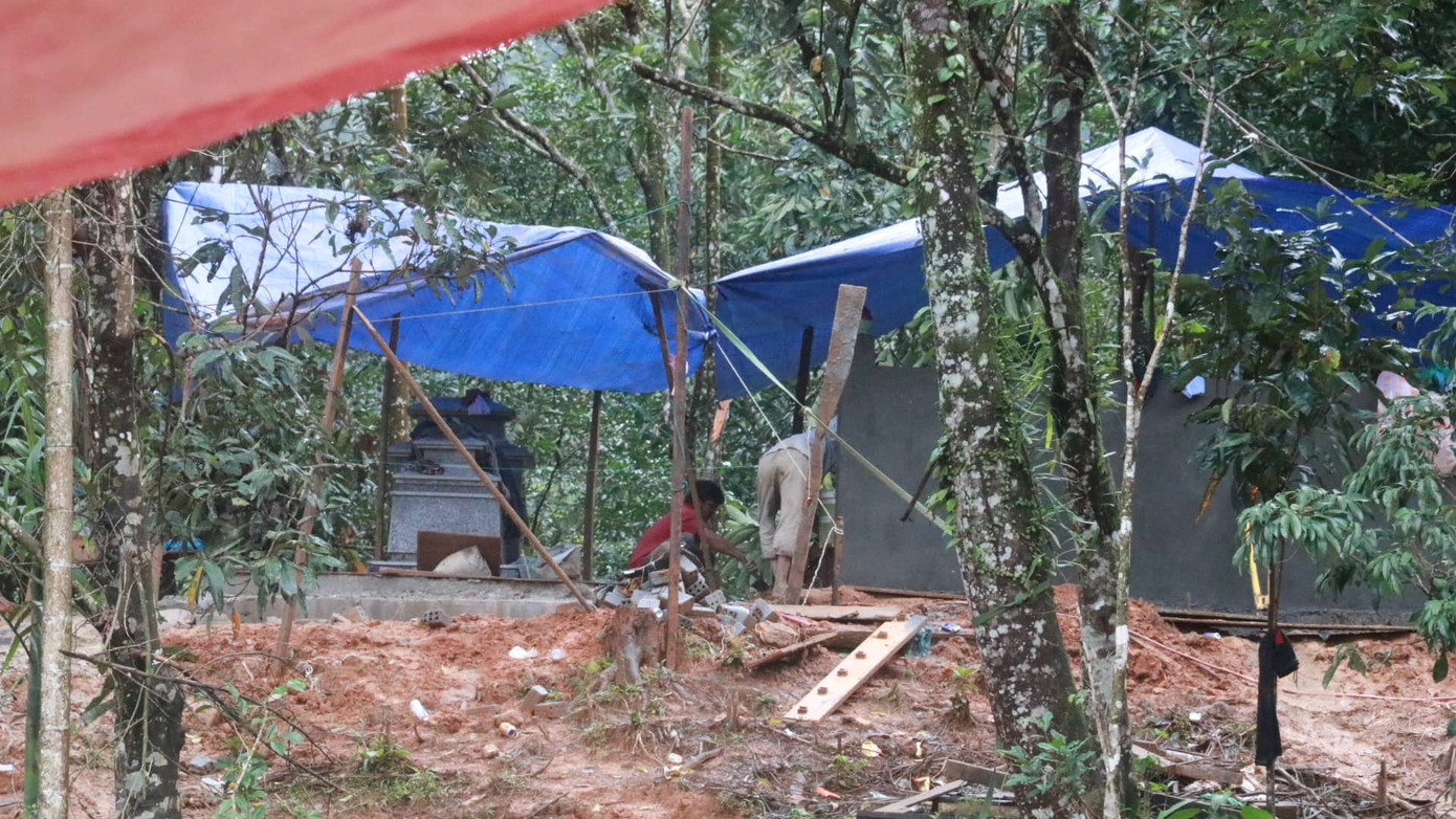 Nóc ông Đề ở Trà Leng sau 2 tháng đào xới tìm người mất tích, bây giờ ra sao? ảnh 6