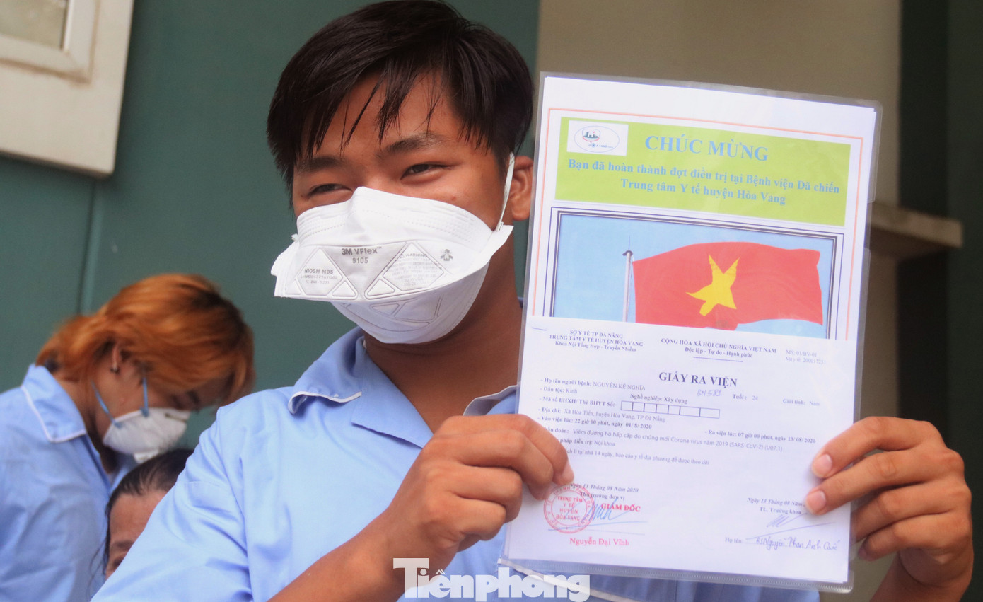 Bất ngờ 'tâm thư' Bệnh viện dã chiến gửi người chiến thắng COVID-19 trước giờ xuất viện ảnh 6