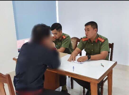 Lập web chuyên... 'chỉ điểm' nơi CSGT chặn đo nồng độ cồn ảnh 1