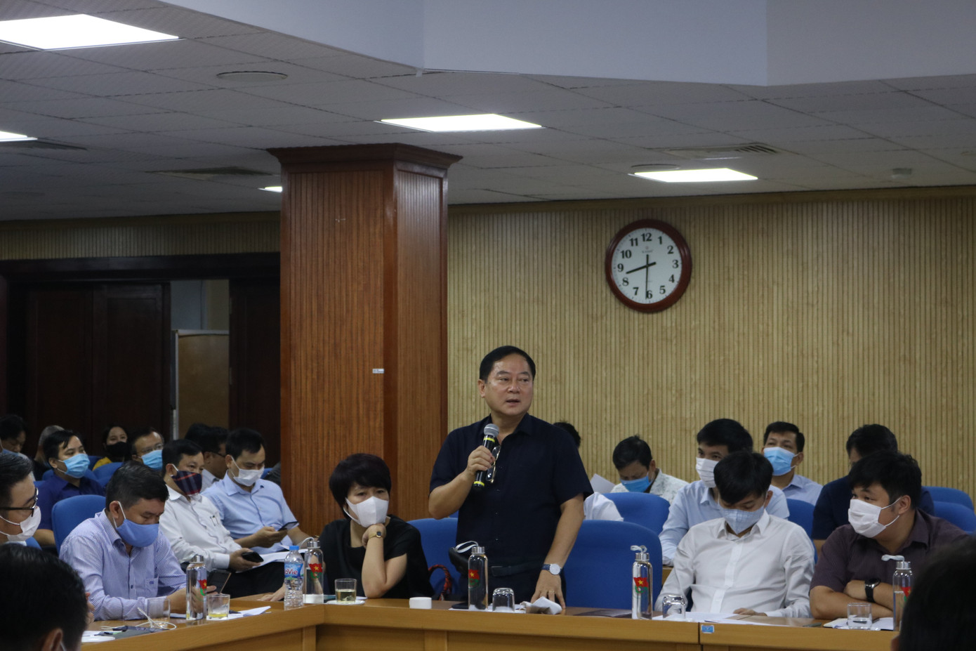 Xây dựng nhiều phương án, kịch bản công việc trong tình hình dịch COVID-19 ảnh 2