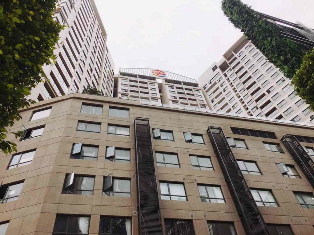 Dân chung cư 5 sao khốn khổ vì chỗ đỗ xe nửa tỷ sắp bị 'xóa sổ' ảnh 2