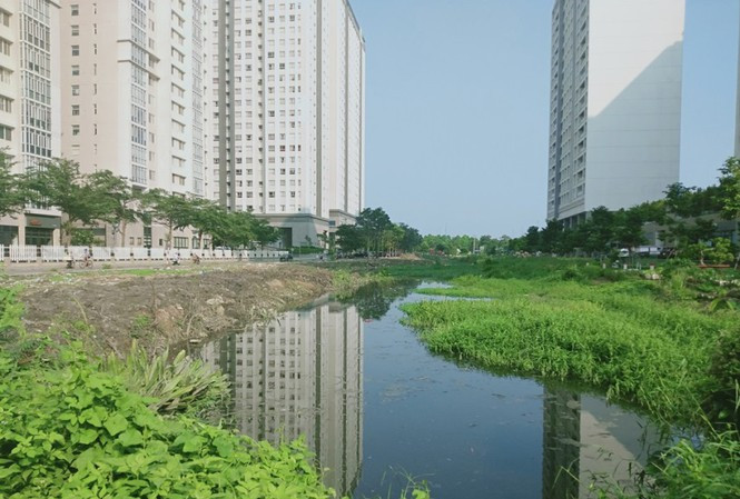 TPHCM 'điểm mặt' trên 100 dự án có dấu hiệu lấn sông Sài Gòn ảnh 2