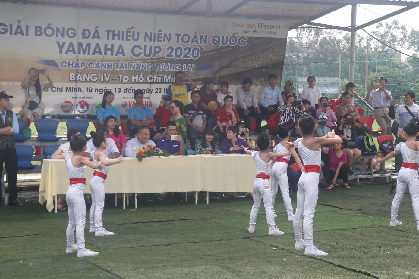 Sôi nổi tranh đua tại giải bóng đá Thiếu niên và Nhi đồng toàn quốc 2020 ảnh 1