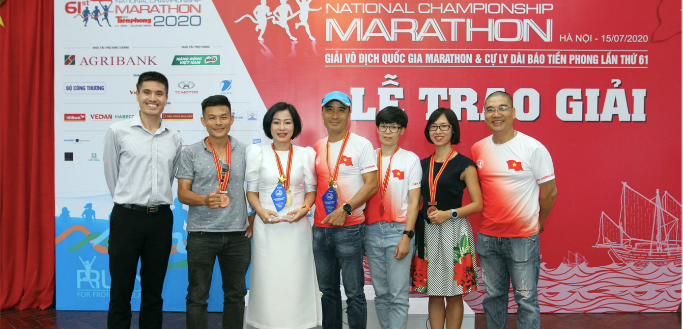 Trao giải Tiền Phong Marathon 2020 ảnh 16
