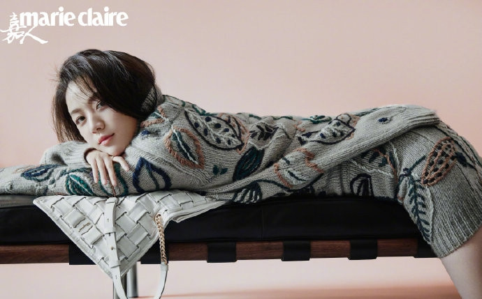 Mỹ nhân ‘Sắc, Giới’ khoe chân dài miên man trên tạp chí, sắc vóc tuổi 41 gây ‘bão’ ảnh 8