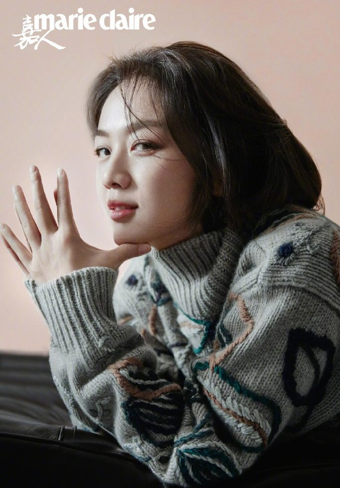 Mỹ nhân ‘Sắc, Giới’ khoe chân dài miên man trên tạp chí, sắc vóc tuổi 41 gây ‘bão’ ảnh 4