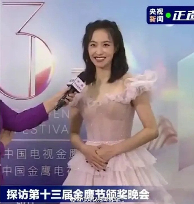 ‘Bóc trần’ nhan sắc thật của loạt mỹ nhân Hoa ngữ tại lễ bế mạc Kim Ưng 2020 ảnh 8