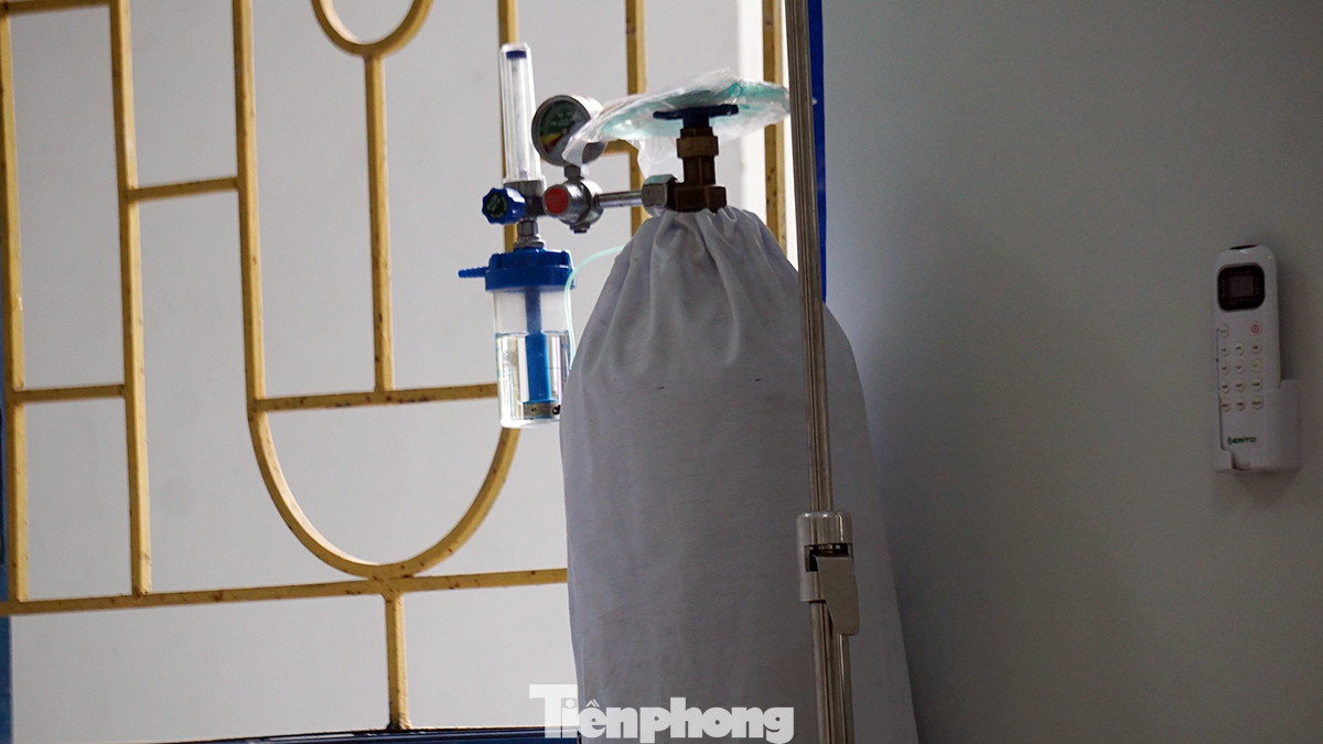 Bí thư Hải Dương thị sát nơi tiêm lượt vắc-xin ngừa COVID-19 đầu tiên ảnh 12