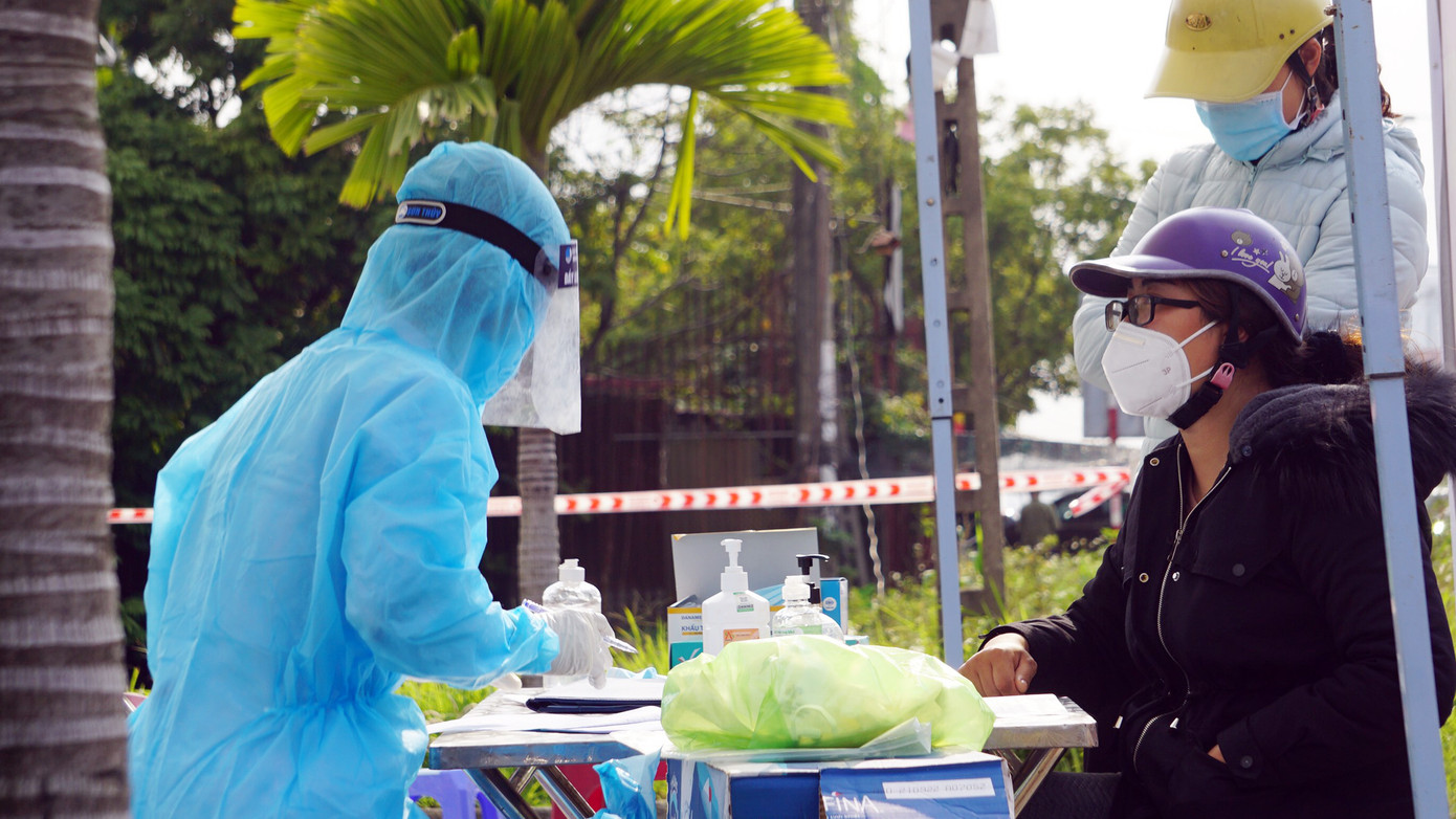 COVID-19 ngày 1/3: Dỡ phong tỏa TP Chí Linh, huyện Cẩm Giàng ảnh 9