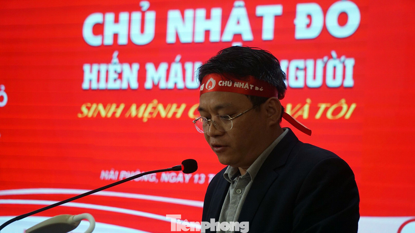 Đông đảo bạn trẻ tham gia hiến máu cứu người tại Đại học Hải Phòng ảnh 4